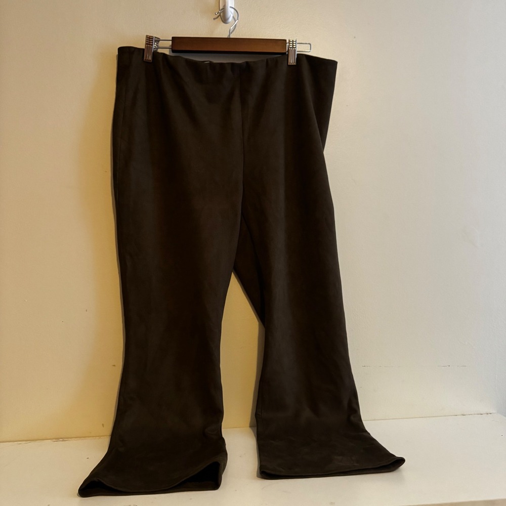 Tuckernuck Women's Faux Suede Pants XXL Olive Green Fall Capsule Staples